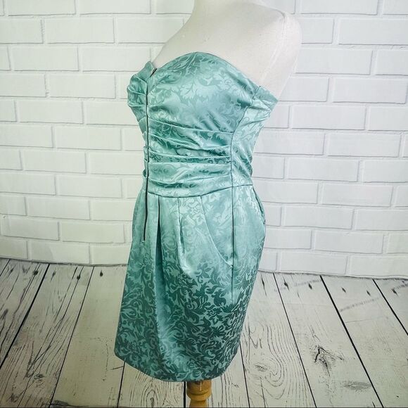 Method Mint Brocade Ruched Strapless Mini Dress - Size Medium - Picture 3 of 16